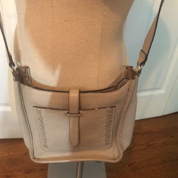 Rebecca Minkoff Unlined Ladies Md Leather Feed Bag - Picture 3 of 4
